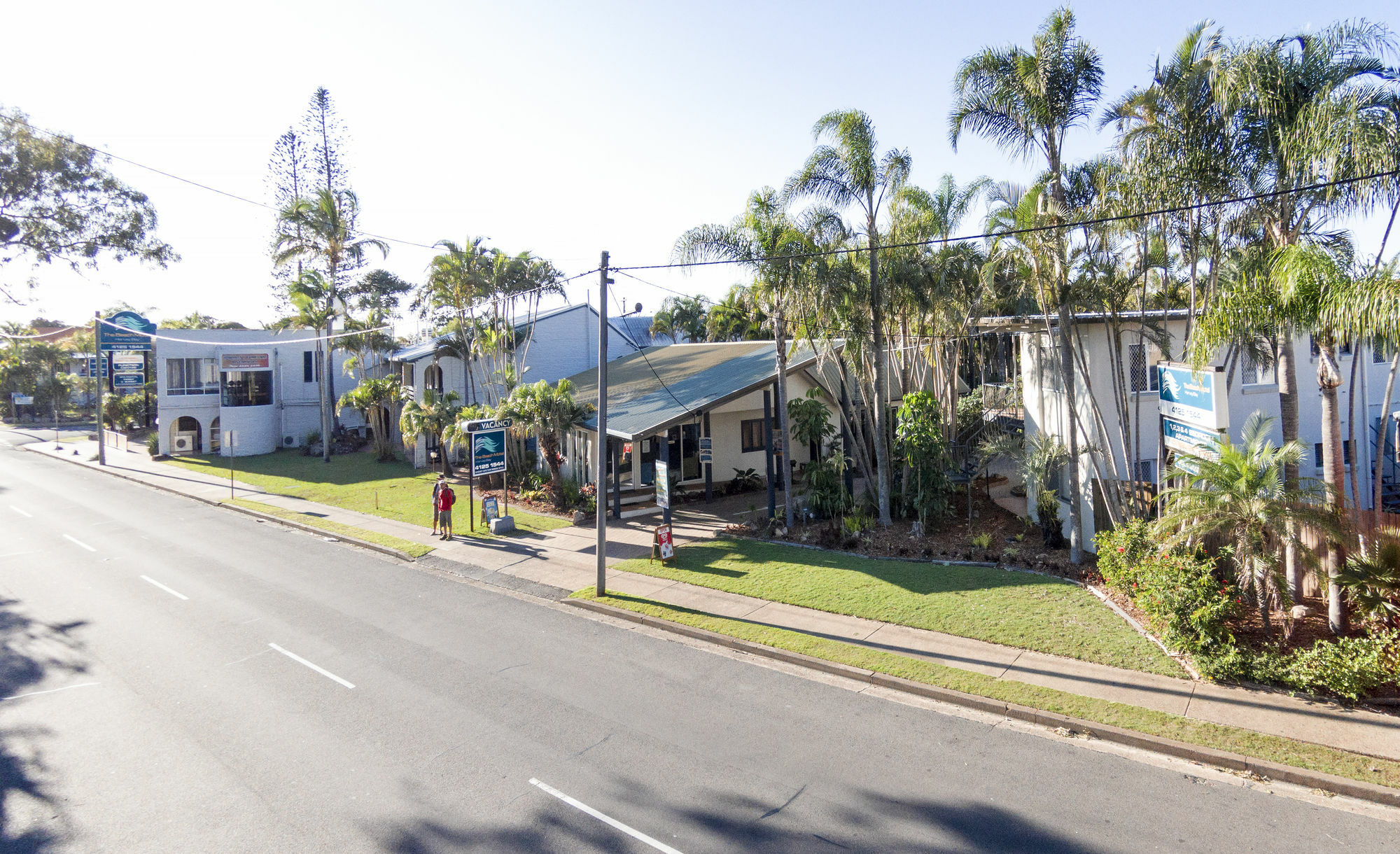 The Beach Motel Hervey Bay Exterior photo